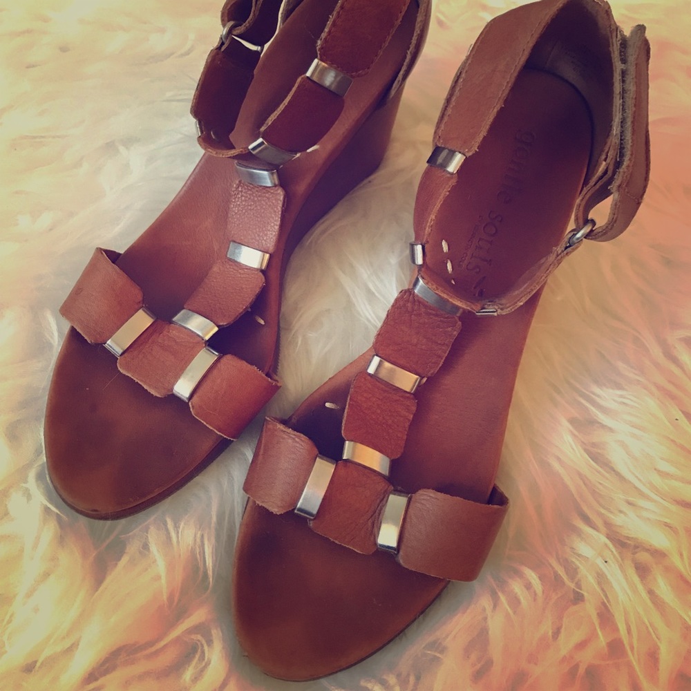 Gentle Souls Hey Gabe Sandals Sz 7.5